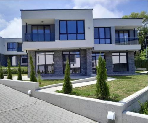 Вила Соната