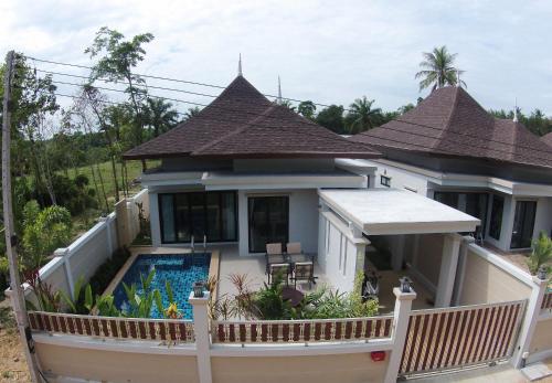 Fotografie z fotogalerie ubytování Baan Ping Tara Tropical Private Pool Villa v destinaci pláž