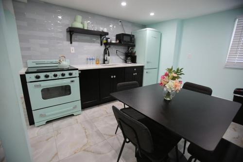 Η κουζίνα ή μικρή κουζίνα στο Harmony House