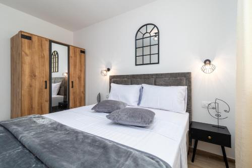 Apartment Terra - Comfort with Garden, Terrace & free Parking