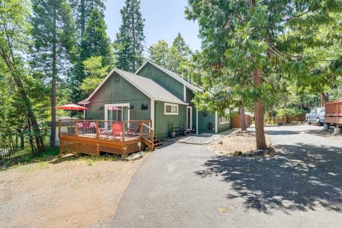 Gallery image of Hike, Swim and Golf Home Near Dtwn Twain Harte in Twain Harte