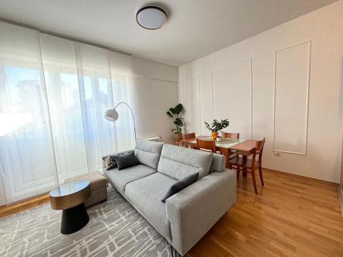 AdriaNora with FreeParking