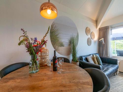 Χώρος καθιστικού στο Apartment in Callantsoog by the Beach