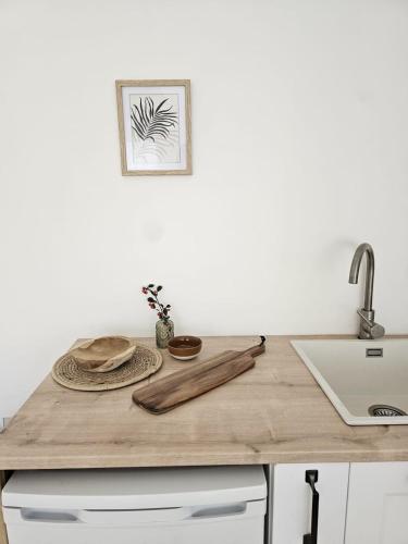 Φωτογραφία από το άλμπουμ του Charming farmhouse with views and fireplace-1 hr40 min from Paris σε Béthonvilliers