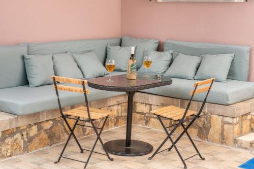 Posezení v ubytování Paola Apartment Fiskardo