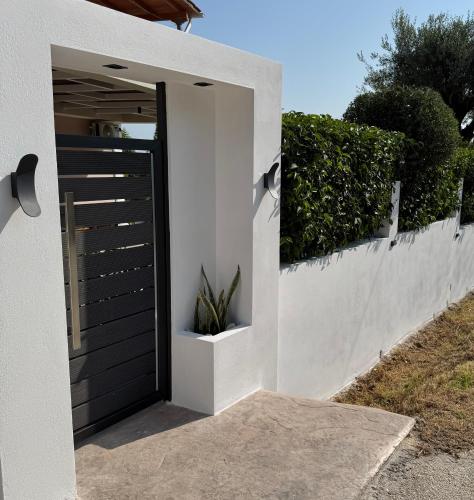 Φωτογραφία από το άλμπουμ του Korithis Apartment στα Λαγκαδάκια