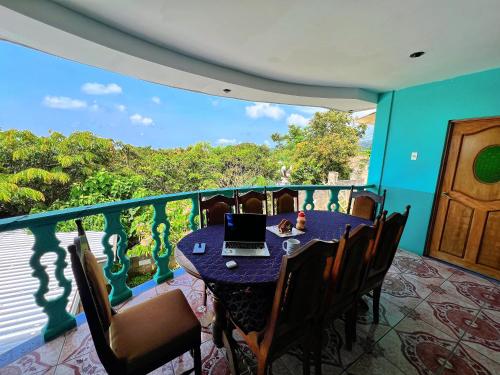 Balcó o terrassa a Samay Hostel