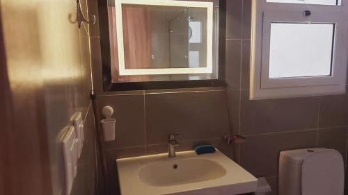 شاليه بقريه Amwaj الساحل الشمالى