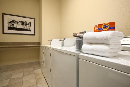 Φωτογραφία από το άλμπουμ του Country Inn & Suites by Radisson, Albany, GA σε Όλμπανι