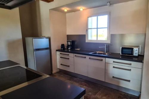 Photo de la galerie de l'établissement Villa near the towns of Sarlat, cleaning included, à Lanzac