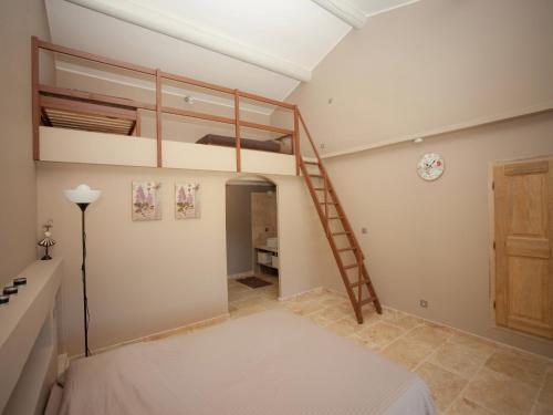 Katil atau katil-katil dalam bilik di Luxury villa in Provence with a private pool