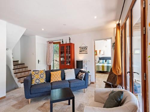 Villa in Bargemon with Pool and Mountain Views, cleaning included