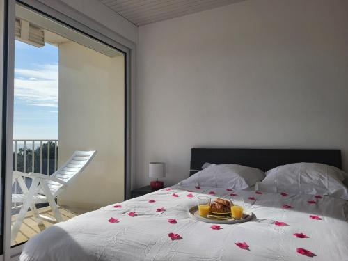 Appartement rénové pour 4 pers., vue mer, salle de jeux et parking inclus - FR-1-364-180