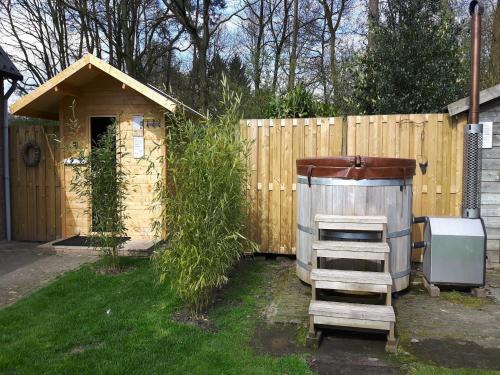 Gallery image of Kempen Comfort with Sauna & Tub, cleaning included in Vessem