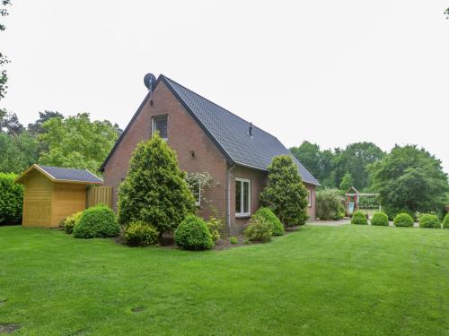 Gallery image of Kempen Comfort with Sauna & Tub, cleaning included in Vessem