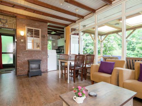 Gallery image of Holiday Home in Arriën near Beerze Nature, cleaning included in Ommen