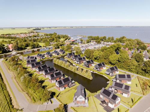 Gallery image of Water Villa in Balk with Private Jetty, cleaning included in Balk