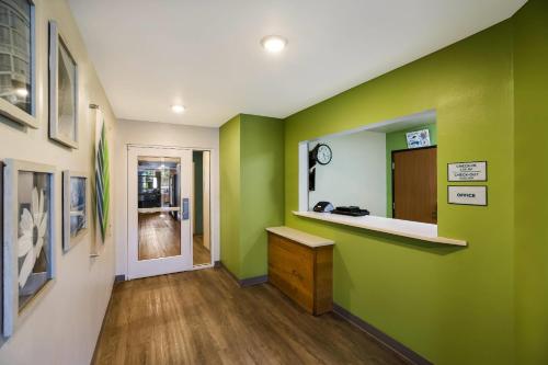 Gambar di galeri bagi WoodSpring Suites Orlando West - Clermont di Clermont