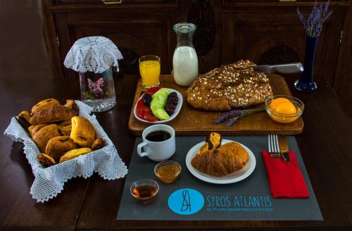 Comida en o cerca de este hotel