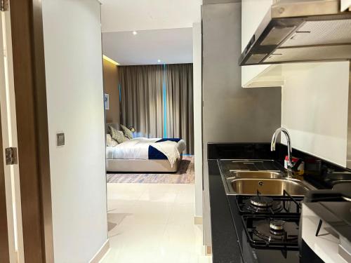 Bellaviu Holiday Homes- Escape the Buzz-Your Quiet Spot in DAMAC Prive
