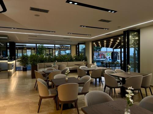 Posezení v ubytování Suite Hotel