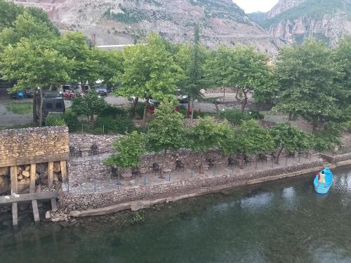 Gallery image of Guest House Natura Komani Lake in Koman