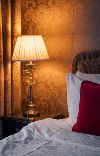 Postel nebo postele na pokoji v ubytování Hotel Haikko Manor & Spa