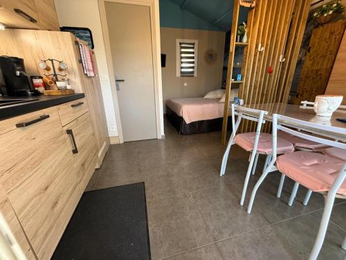 Studio de charme à 300 m de la Plage de Santa Giulia