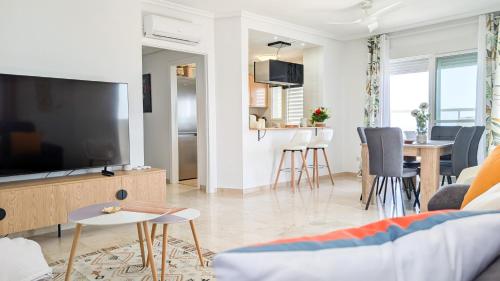NEPTUNO sea & sky apartment