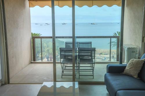 STUDIO Luxe CENTER BAY 4