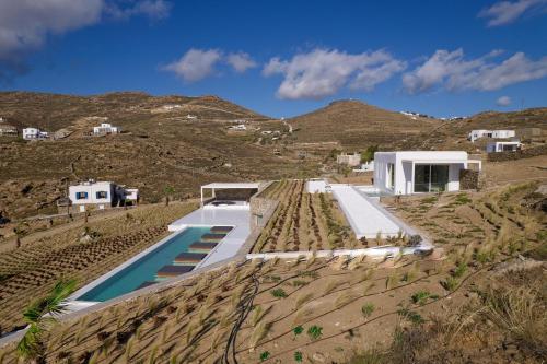 Gallery image of Ftelia Project in Panormos Mykonos