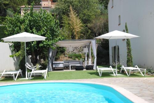 Villa 12 couchages avec piscine