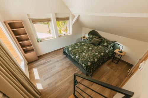 Ruang duduk di Gîte LEHA avec jacuzzi à RimbachZell pour 5 personnes