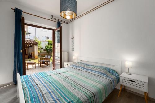 Postel nebo postele na pokoji v ubytování Ohana Lodge