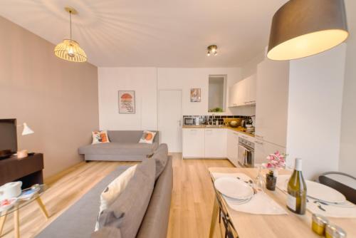 *Appartement Moderne/2 minutes du métro*