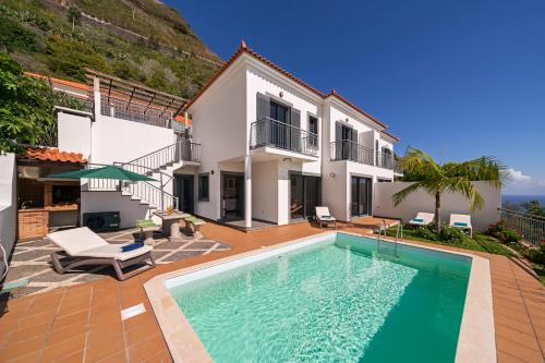 OurMadeira - Casa Amaro Mar