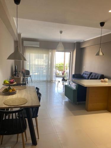 Konstantina Apartment near the Beach