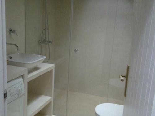 Ένα μπάνιο στο Finca with Pool Santa Eularia