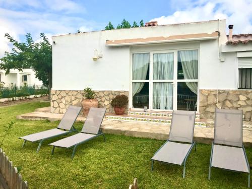 Κήπος έξω από το Chalet Eucaliptus