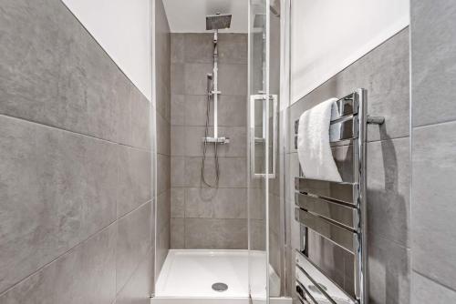 Two bedroom loft in central Bristol photo 7