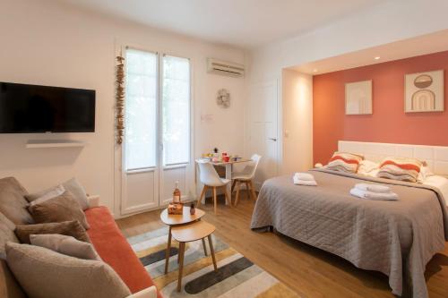 C13 - Studio Blvd Carnot 10 min Palais Festivals - Balcony & AC