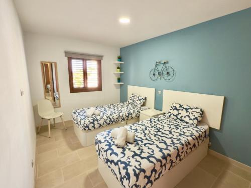 OHMYHOST360 - Dream Home Holidays