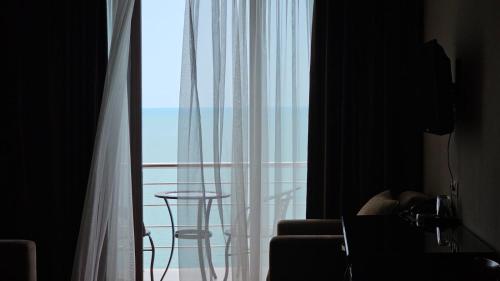 Nespecifikovaný výhled na moře nebo výhled na moře při pohledu z hotelu