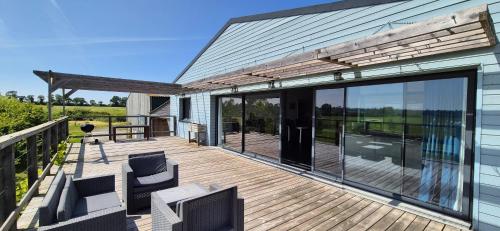 Appartement spacieux à Saint-Pierre-du-Mont 200 m² avec jardin