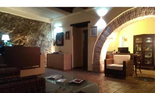 Posezení v ubytování Palazzo Castriota B&B