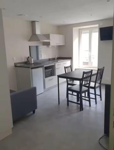 Photo de la galerie de l'établissement Studio neuf de 30m2, à Yssingeaux