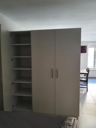 Photo de la galerie de l'établissement Studio neuf de 30m2, à Yssingeaux