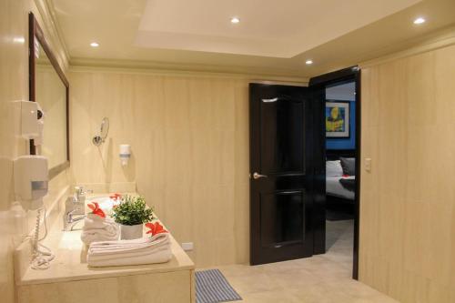 Koupelna v ubytování hotel plaza BRISAS MT