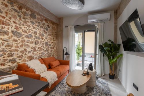 Unique & Stylish Living in Kipseli