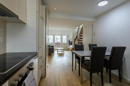 Luxury Apartments by Livingdowntown